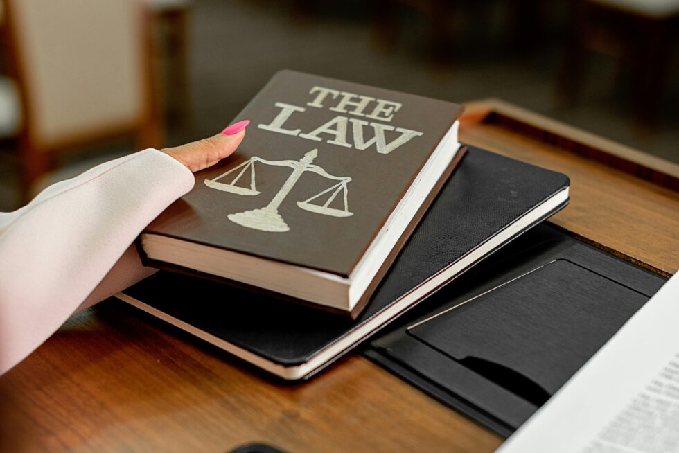 U.S. business support outsourcing for legal documentation and case preparation