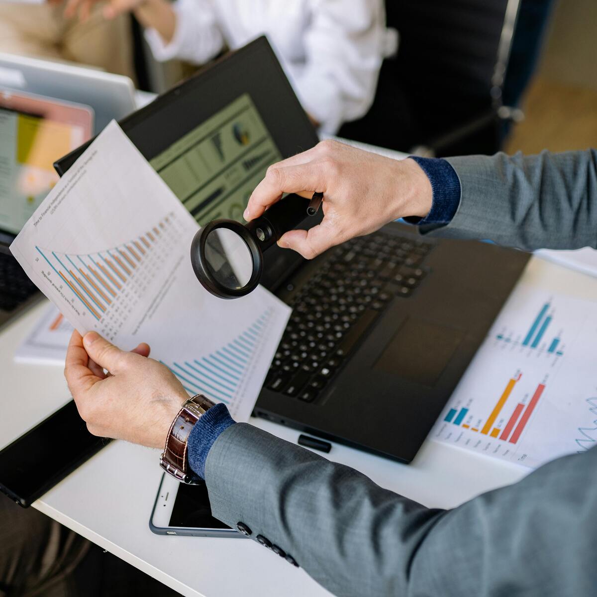Virtual legal assistant support for growing law firms with document review and workflow coordination